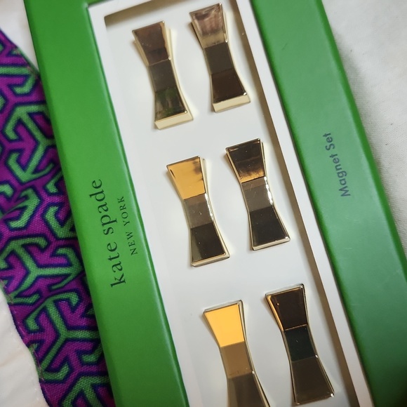 NWT Kate Spade New York Bow Lovely Magnets - Picture 2 of 3